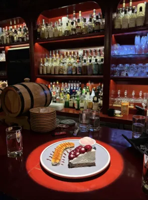 酒吧卖面包，是门好生意吗？