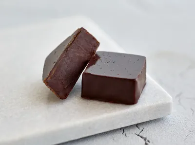 贝可拉可可溯源纽扣形黑巧克力 (C501/J) 