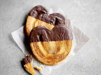 凯格烘焙用代可可脂白巧克力(纽扣形)