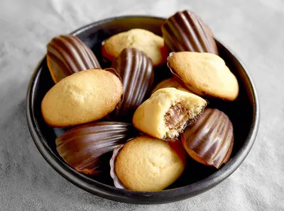 凯格烘焙用代可可脂黑巧克力(纽扣形)